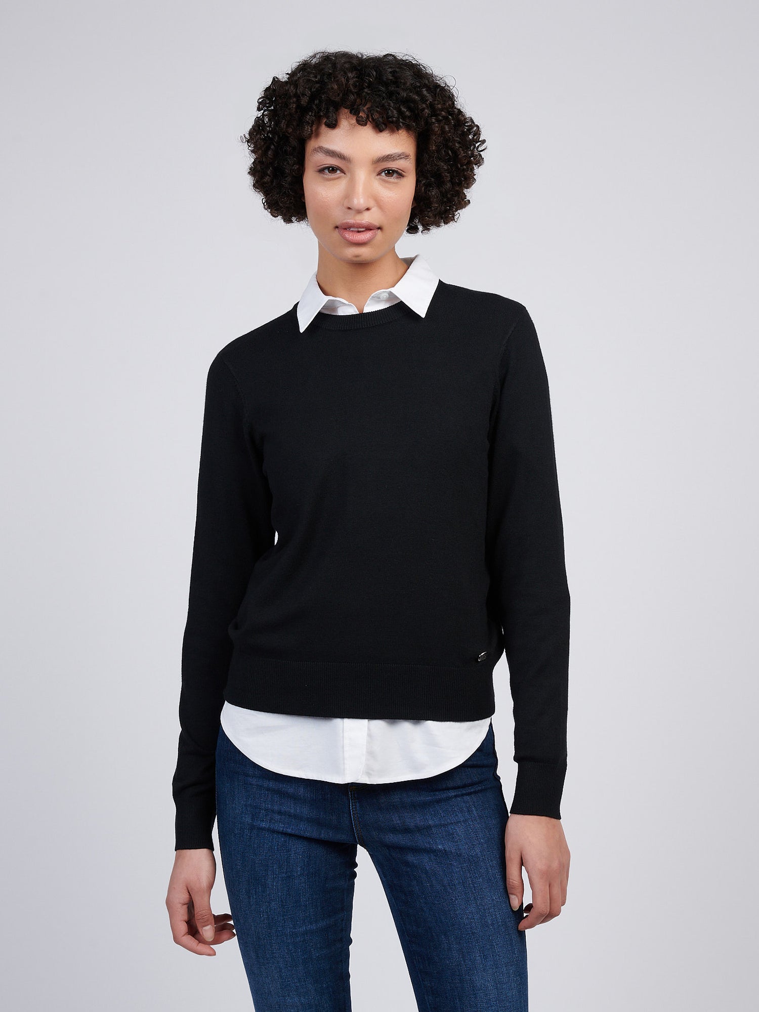 Womens Crew Neck Jumper in Black