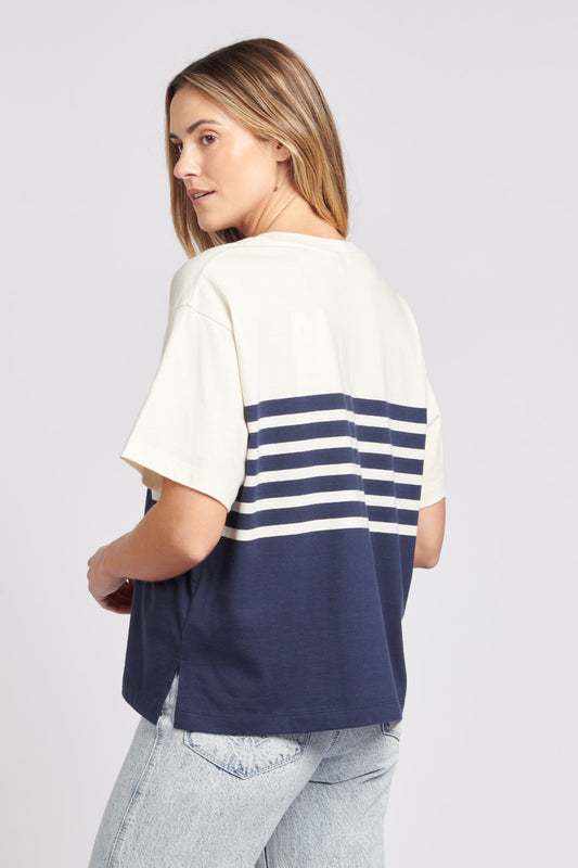 Womens Contrast Stripe Crew T-Shirt in Egret