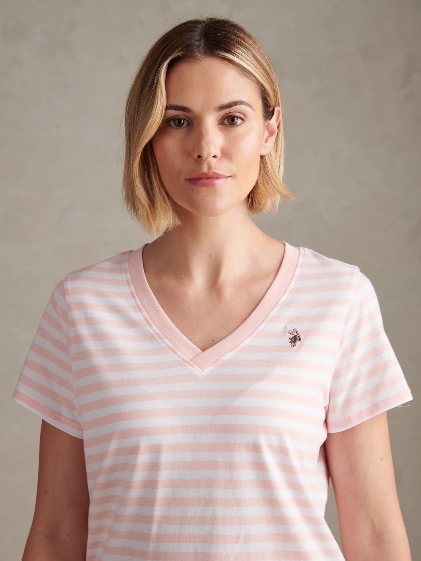Womens Stripe V-Neck Neck T-Shirt Crystal Rose