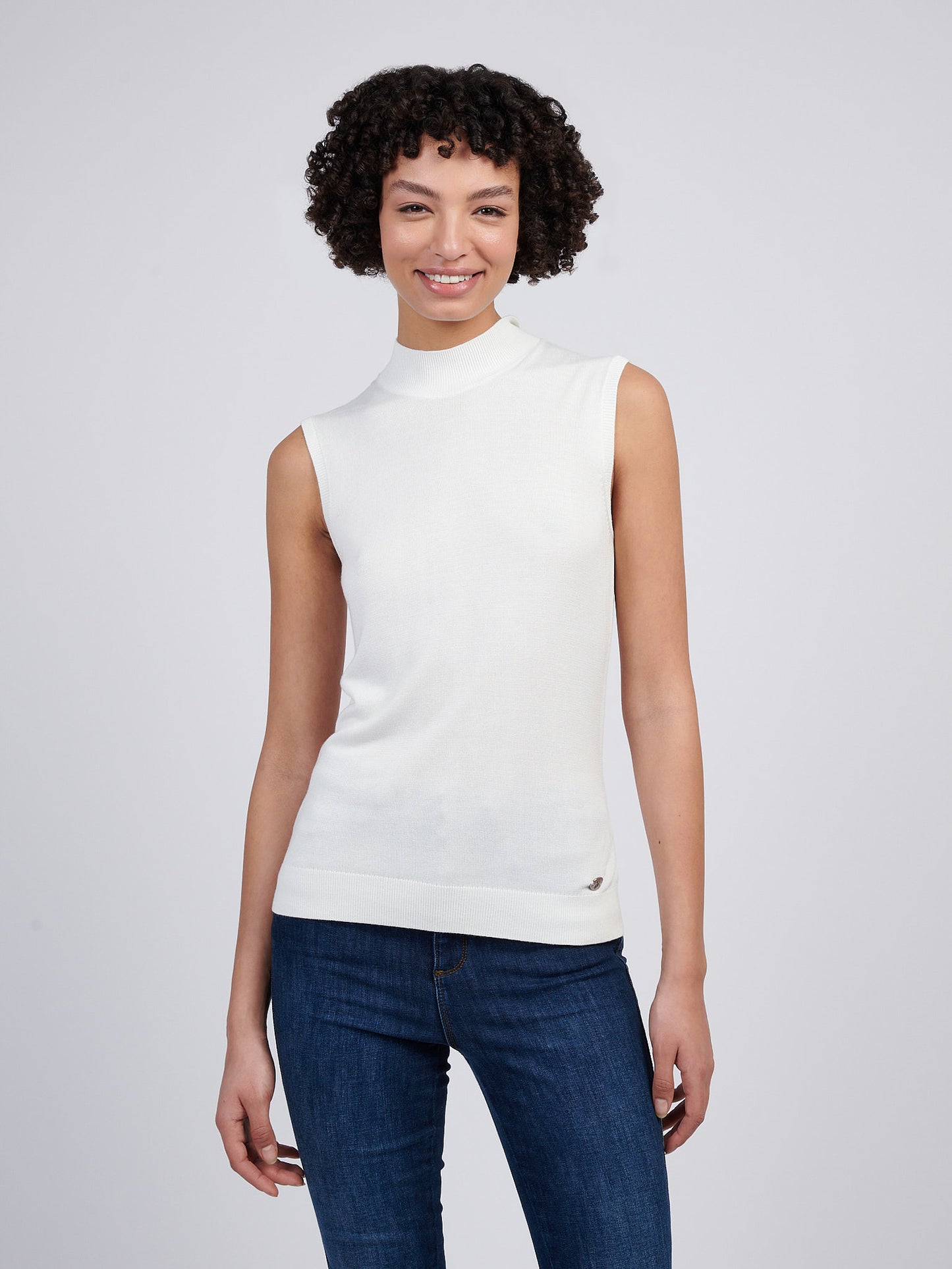 Womens Mock Neck Sleeveless Knit in Marshmallow