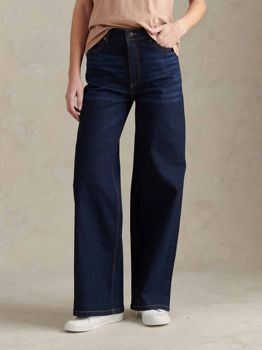Womens Wide Fit Jean in Dark Indigo Wash