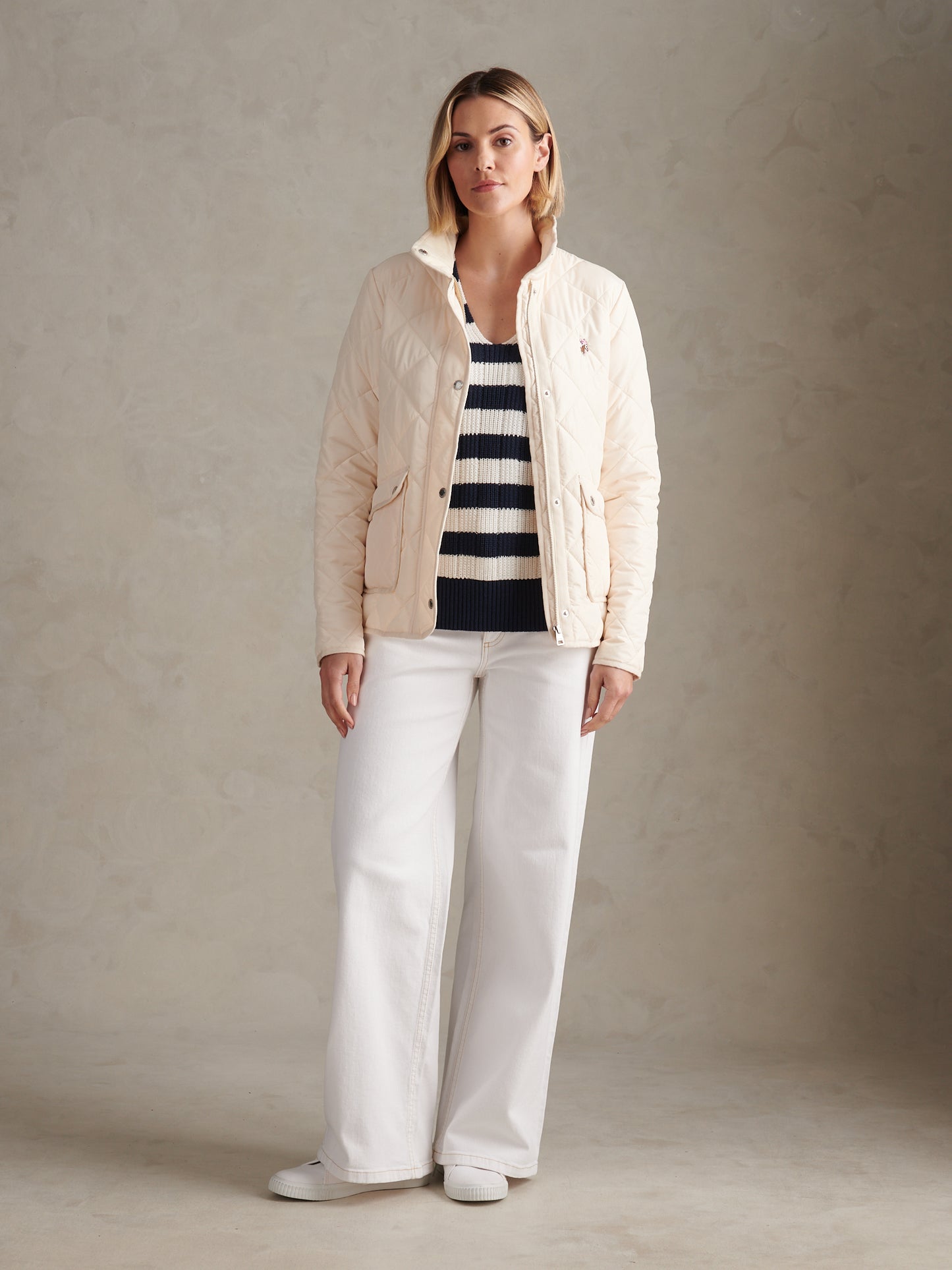 Womens Diamond Quilted Jacket Marshmallow